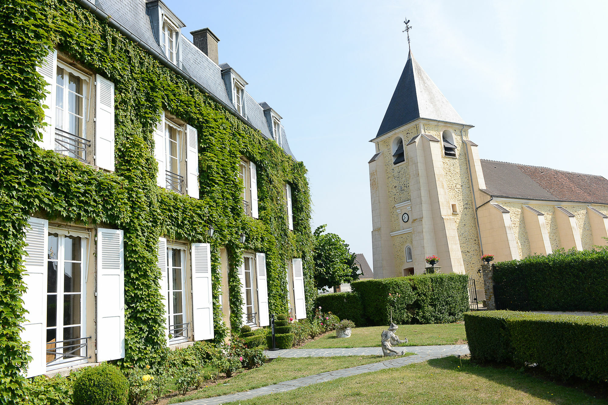 Chateau De Sancy Exterior photo